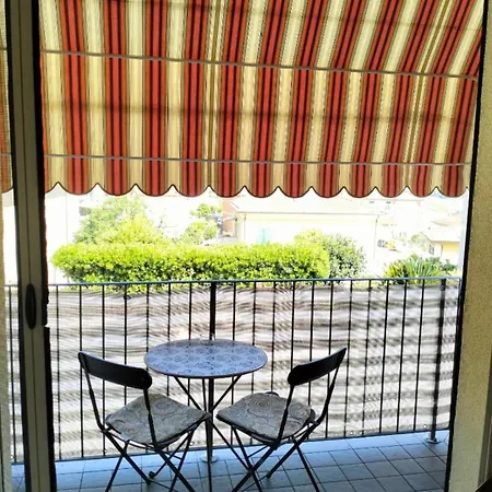 Pensjonat Chez Nous La Spezia