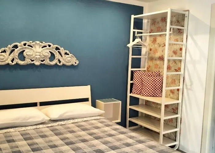 Πανσιόν Chez Nous Λα Σπέτσια